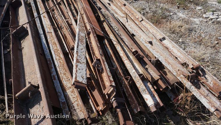 image for item EU9249 Concrete forms