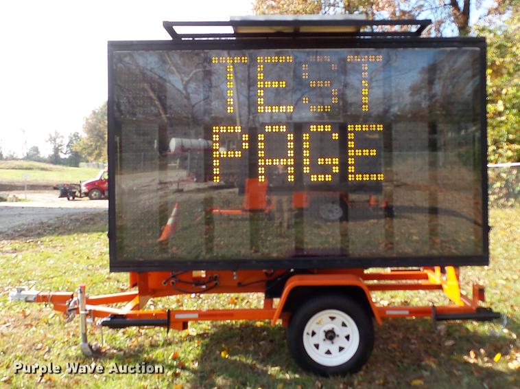 image for item EV9534 2010 National Signal Sunray 380 message board