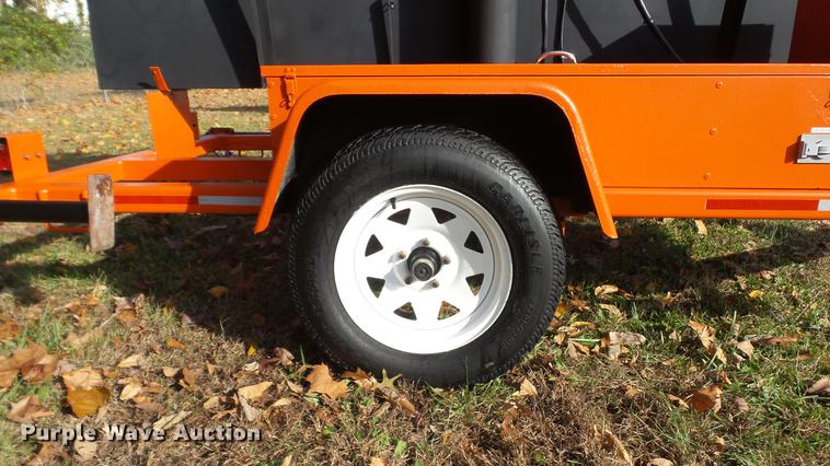 image for item EV9534 2010 National Signal Sunray 380 message board