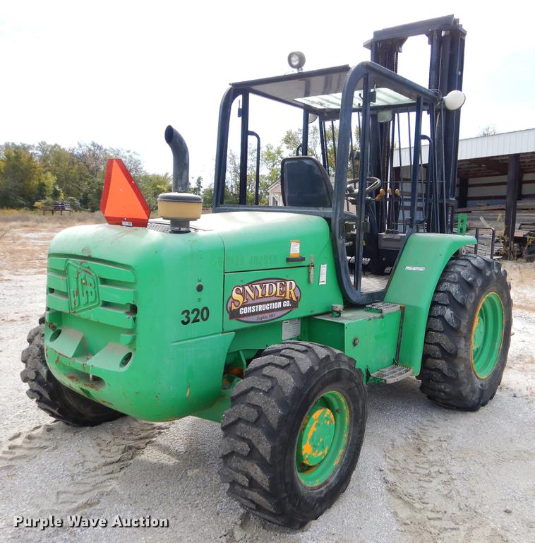 image for item EW9510 2005 JCB 320 forklift