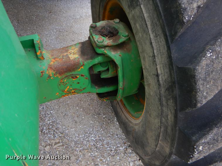 image for item EW9510 2005 JCB 320 forklift