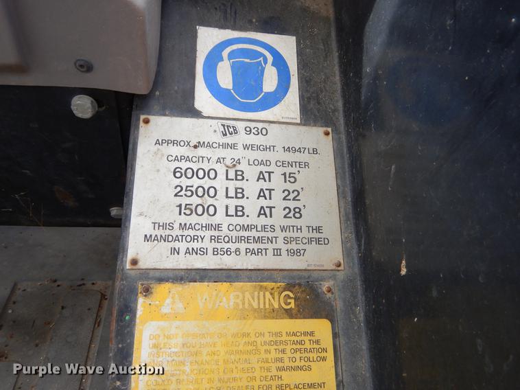 image for item EW9510 2005 JCB 320 forklift