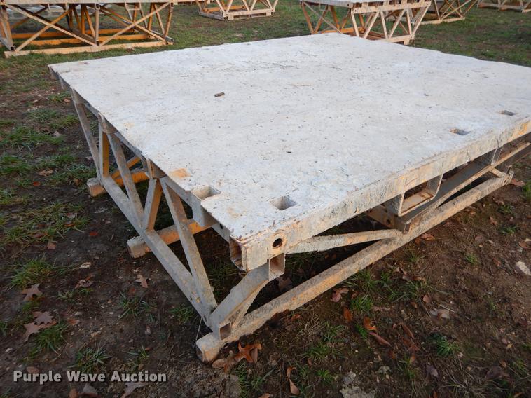 image for item EW9606 Bennu continuous climb scaffold