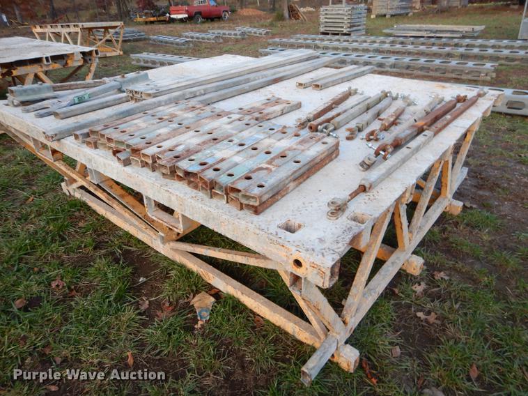 image for item EW9606 Bennu continuous climb scaffold