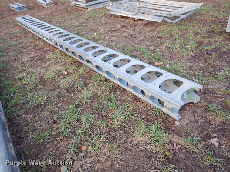 image for item EW9606 Bennu continuous climb scaffold