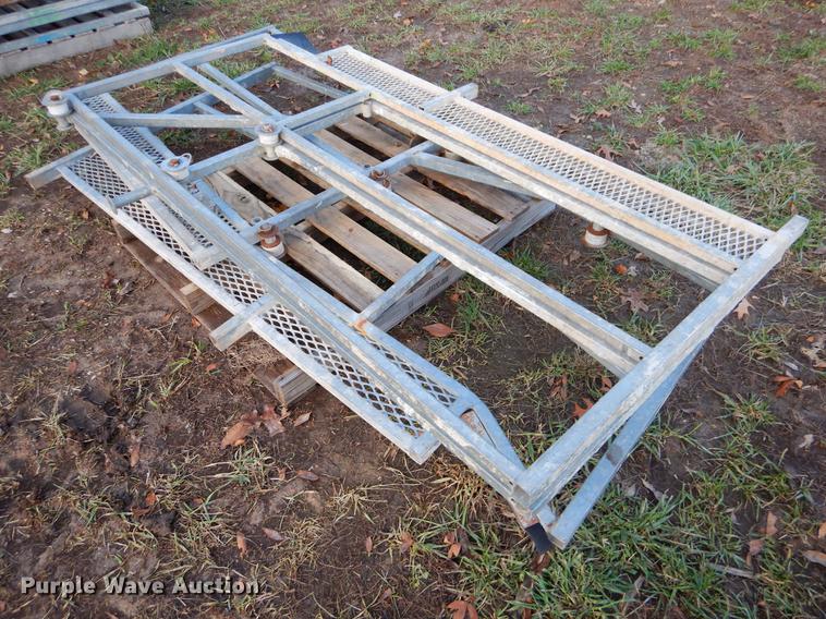 image for item EW9606 Bennu continuous climb scaffold