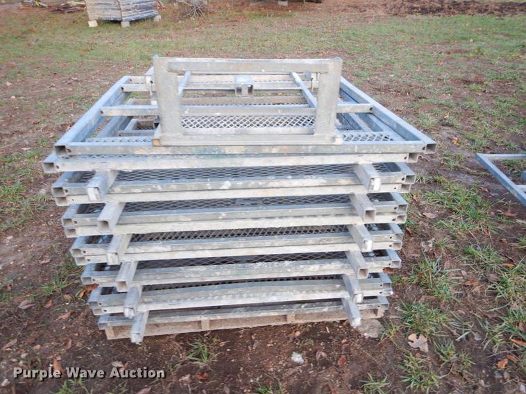 image for item EW9606 Bennu continuous climb scaffold