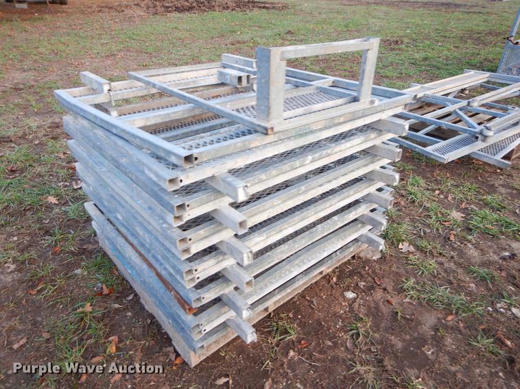 image for item EW9606 Bennu continuous climb scaffold