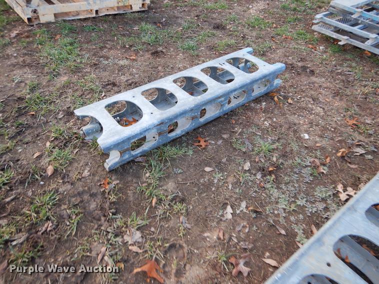 image for item EW9606 Bennu continuous climb scaffold