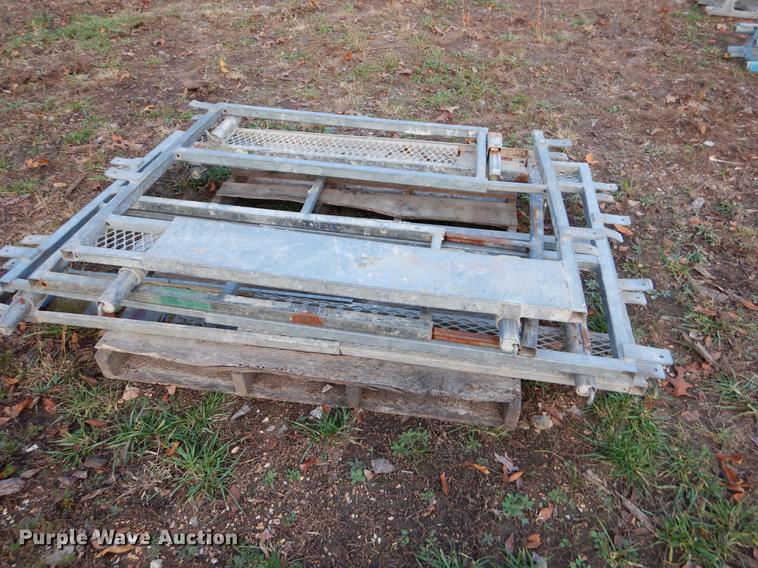 image for item EW9606 Bennu continuous climb scaffold