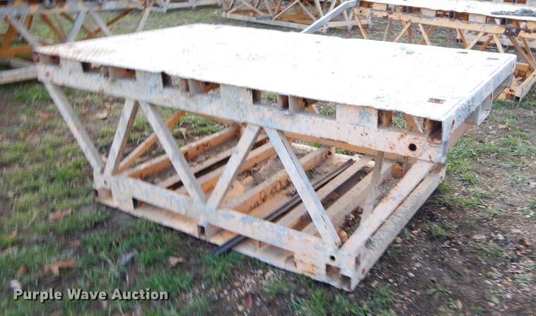 image for item EW9606 Bennu continuous climb scaffold