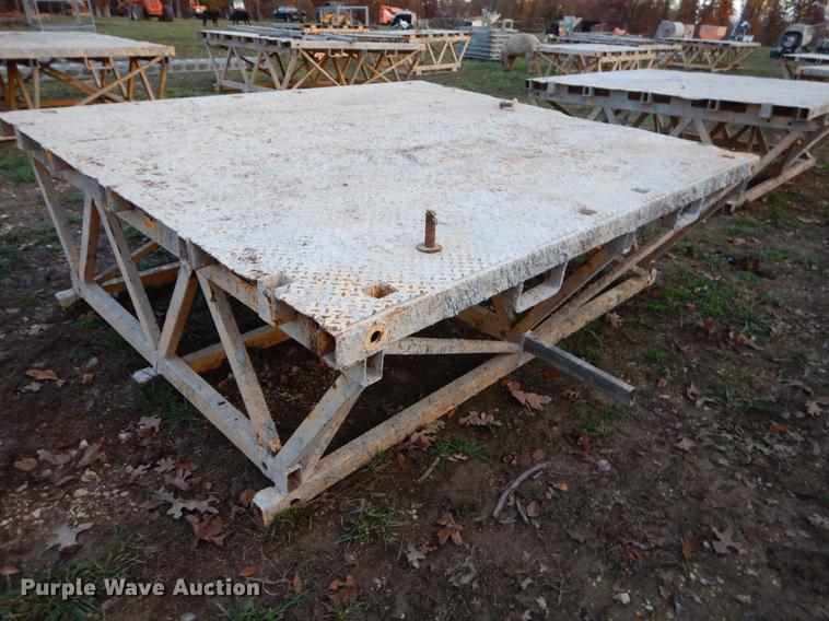 image for item EW9606 Bennu continuous climb scaffold