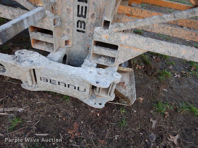 image for item EW9607 Bennu continuous climb scaffold