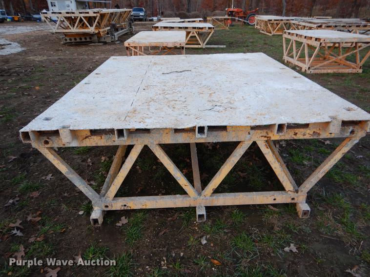 image for item EW9607 Bennu continuous climb scaffold