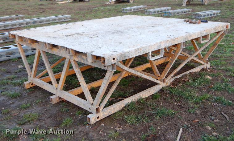 image for item EW9607 Bennu continuous climb scaffold