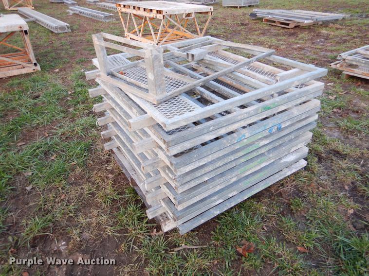 image for item EW9607 Bennu continuous climb scaffold