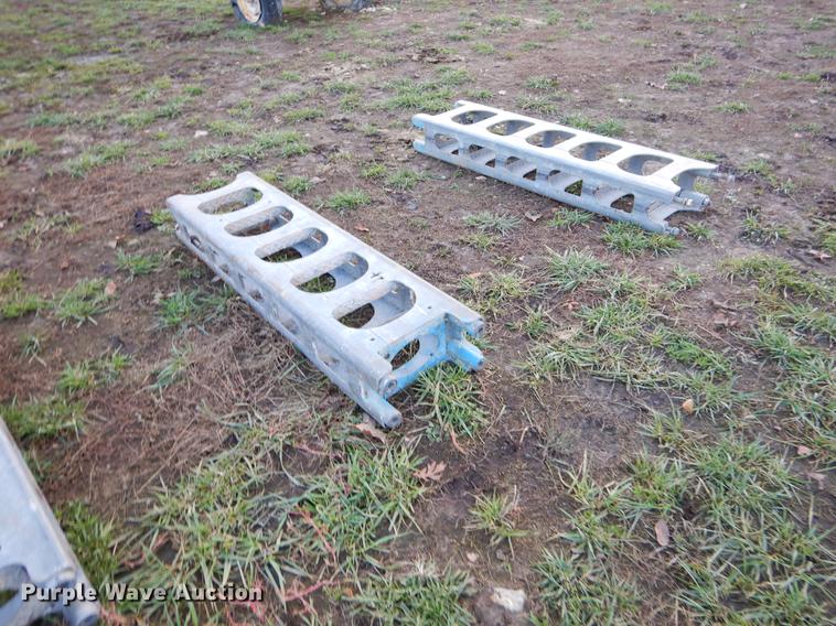 image for item EW9607 Bennu continuous climb scaffold