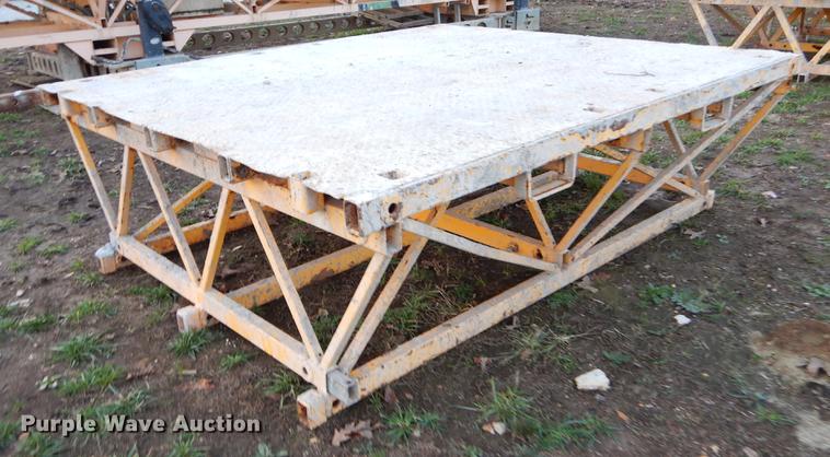 image for item EW9607 Bennu continuous climb scaffold