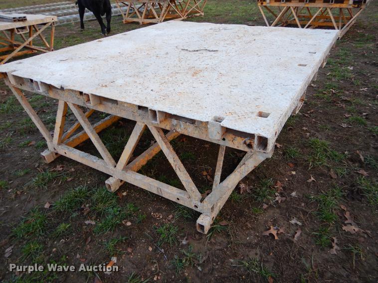 image for item EW9607 Bennu continuous climb scaffold