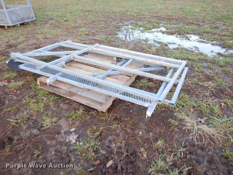 image for item EW9607 Bennu continuous climb scaffold