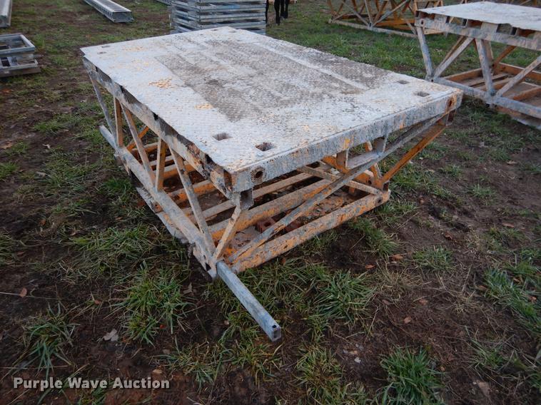 image for item EW9607 Bennu continuous climb scaffold