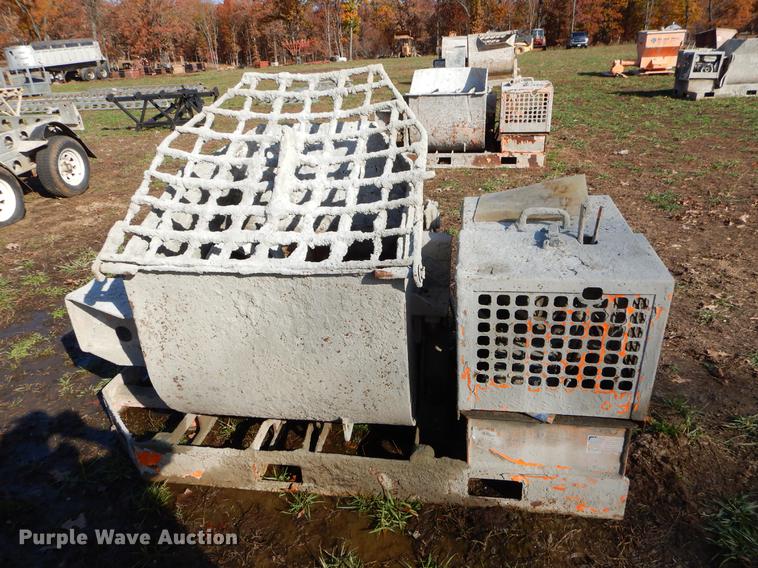 image for item EW9609 Cement mixer