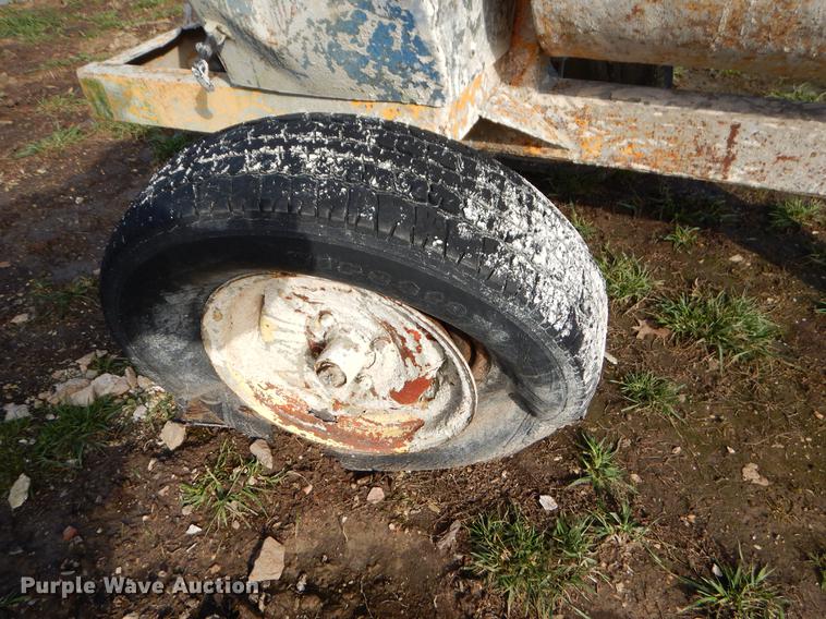 image for item EW9611 Cement mixer