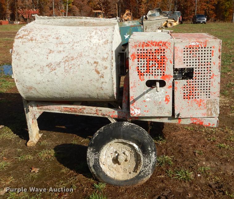 image for item EW9612 Cement mixer