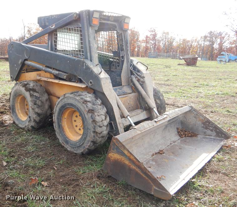 image for item EW9615 New Holland LS190 skid steer