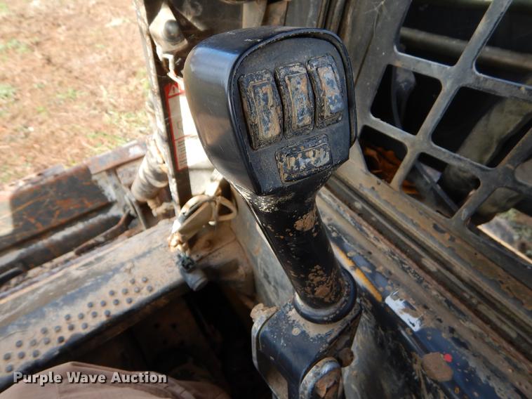 image for item EW9615 New Holland LS190 skid steer