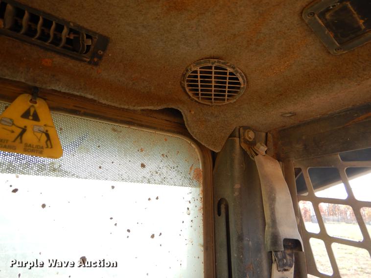 image for item EW9615 New Holland LS190 skid steer