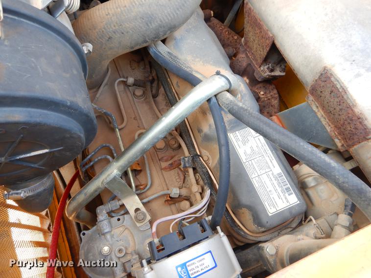 image for item EW9615 New Holland LS190 skid steer