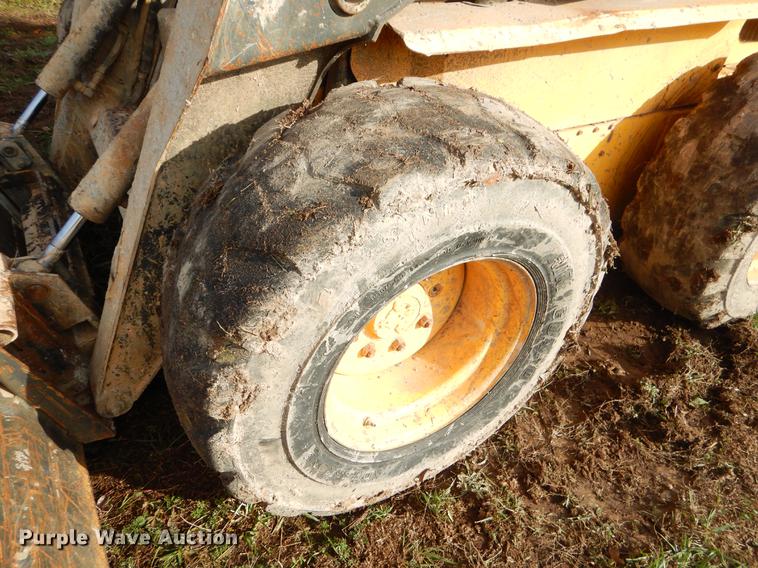 image for item EW9615 New Holland LS190 skid steer