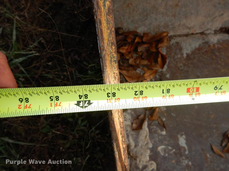 image for item EW9615 New Holland LS190 skid steer