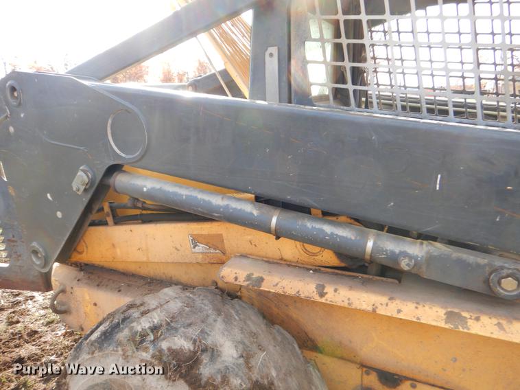 image for item EW9615 New Holland LS190 skid steer