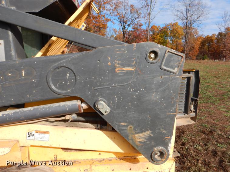 image for item EW9615 New Holland LS190 skid steer