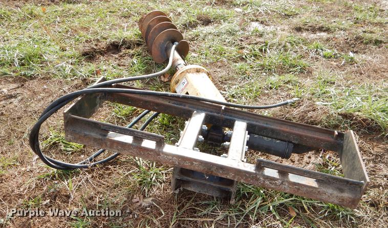 image for item EW9617 Belltec skid steer auger