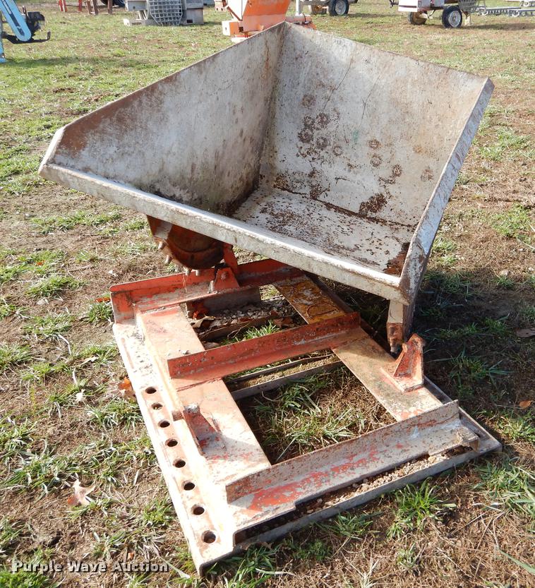 image for item EW9624 Self dumping hopper bin