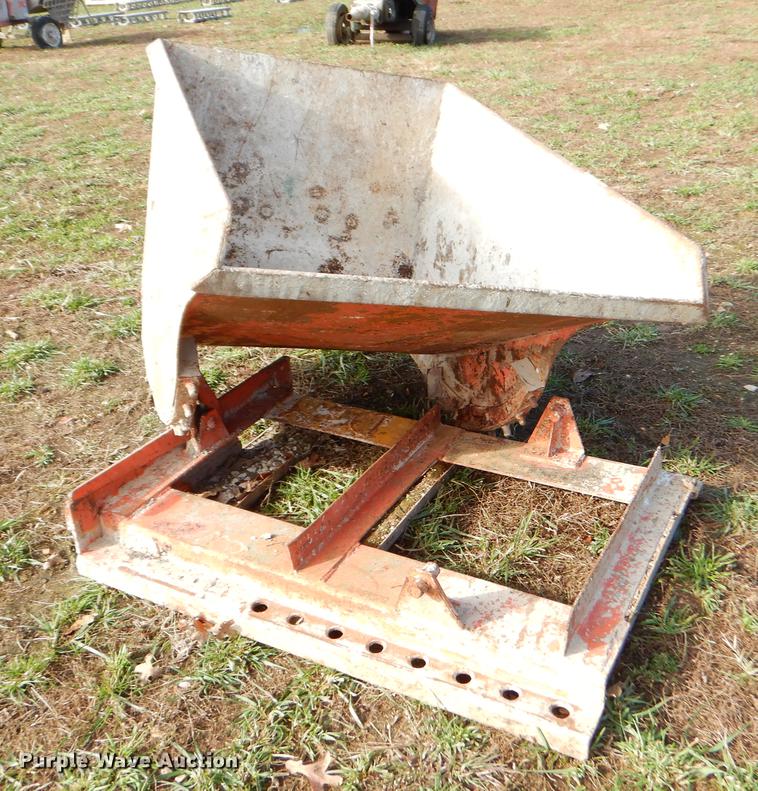 image for item EW9624 Self dumping hopper bin