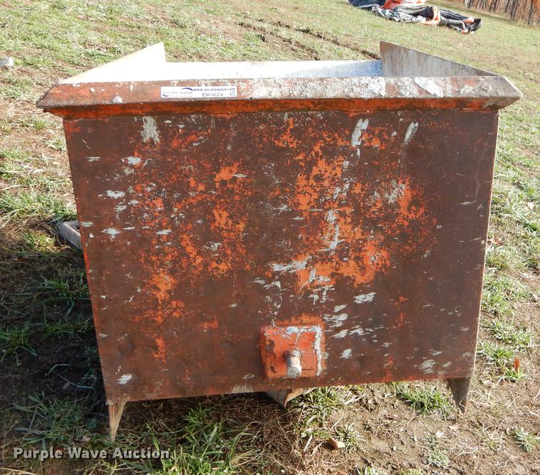 image for item EW9624 Self dumping hopper bin