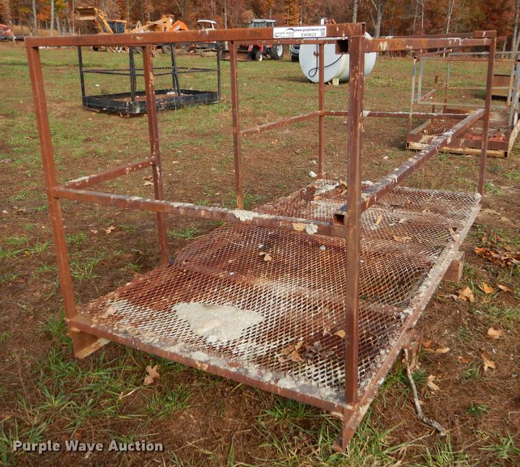 image for item EW9625 (3) man lift baskets