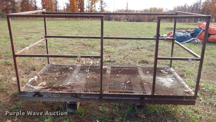 image for item EW9625 (3) man lift baskets