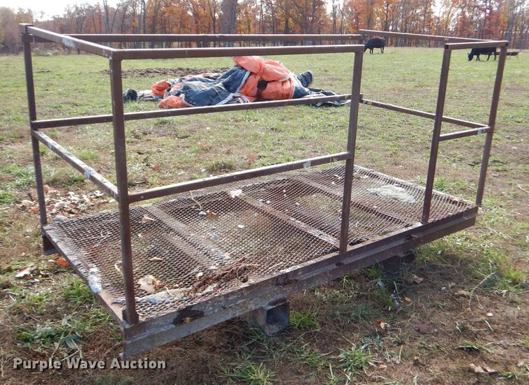 image for item EW9625 (3) man lift baskets