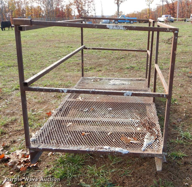 image for item EW9625 (3) man lift baskets