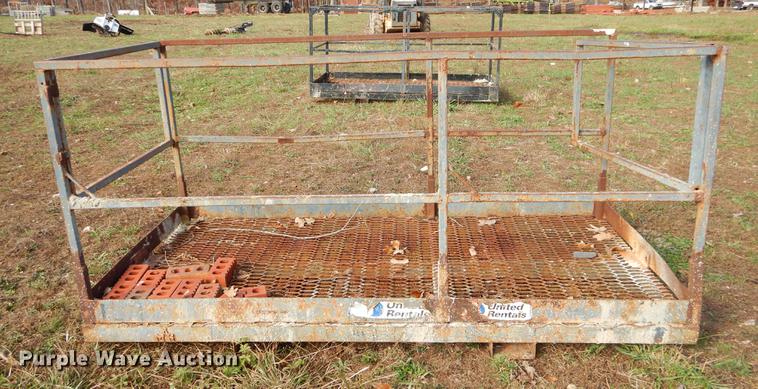 image for item EW9625 (3) man lift baskets