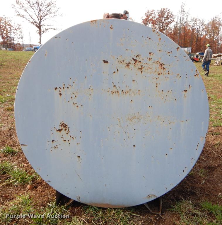 image for item EW9627 Fuel tank