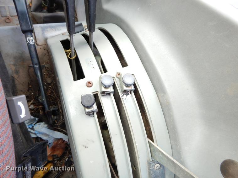 image for item EW9629 Massey Ferguson 4243 tractor