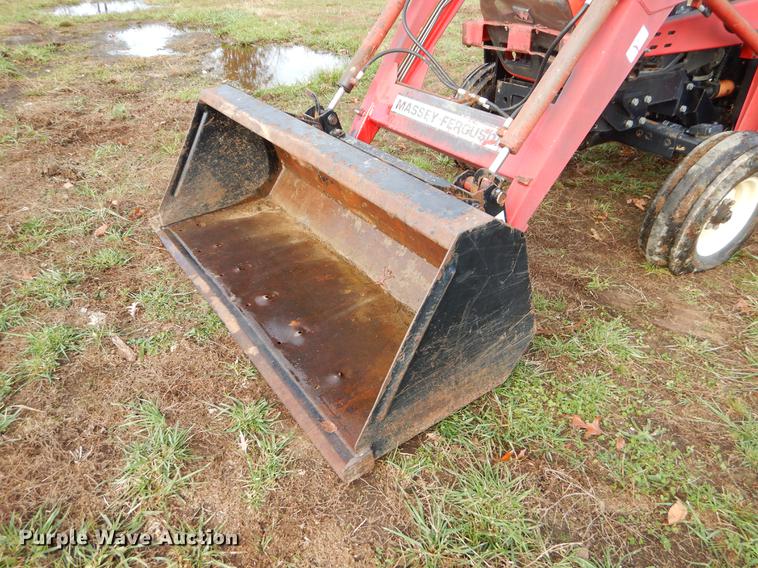 image for item EW9629 Massey Ferguson 4243 tractor