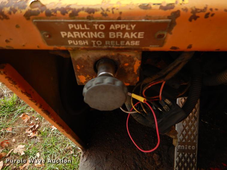 image for item EW9631 Lull Highlander 644 telehandler