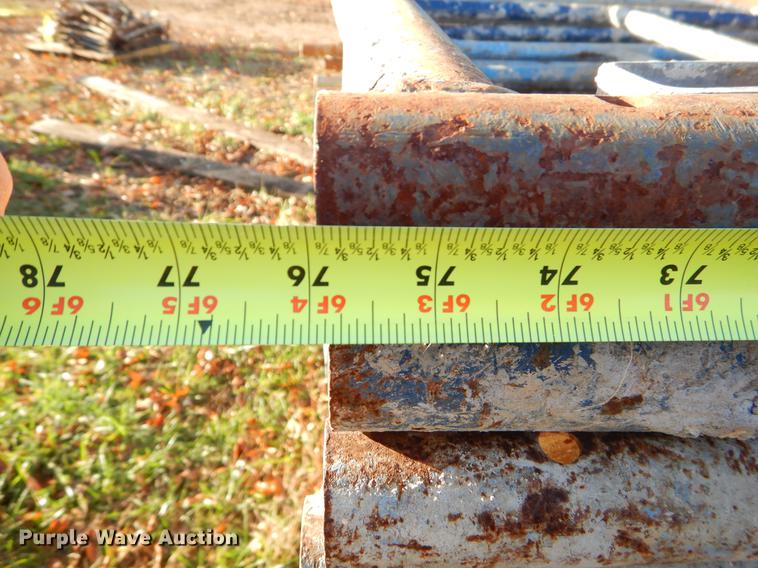 image for item EW9634 Approximately 25 pieces scaffolding